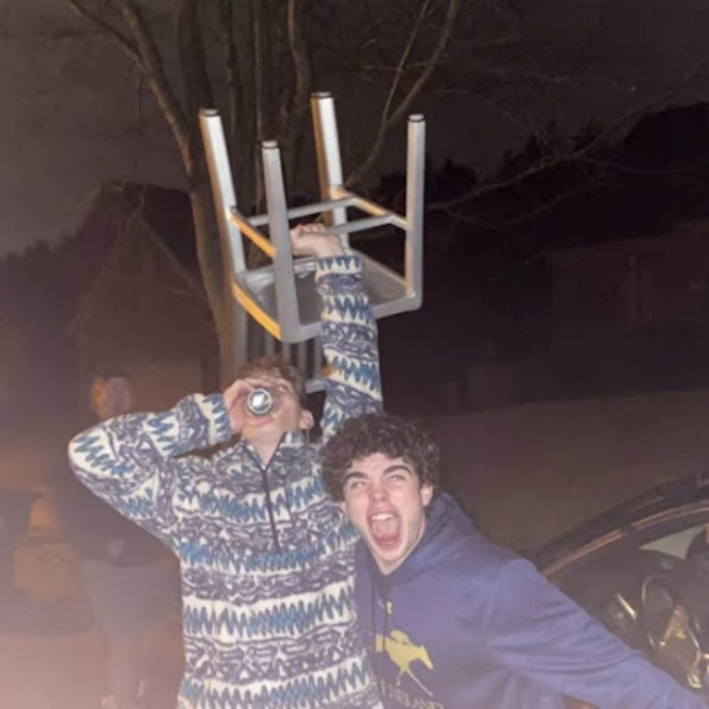 Meet your Posher, Quinn